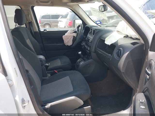 1C4NJPBAXED893182 Jeep Patriot Altitude