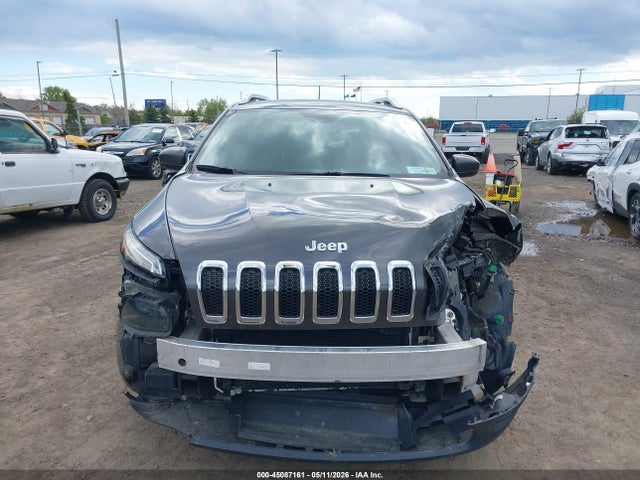 Продажа на аукционе авто 2017 Jeep Cherokee Latitude 4x4, vin: 1C4PJMCS9HW524787, номер лота: 45087161
