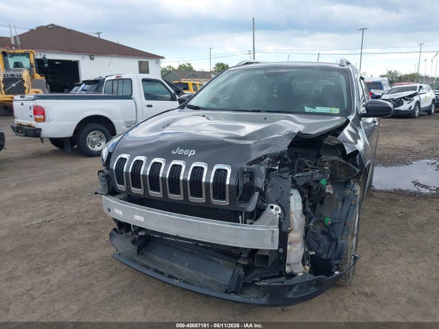 Продажа на аукционе авто 2017 Jeep Cherokee Latitude 4x4, vin: 1C4PJMCS9HW524787, номер лота: 45087161