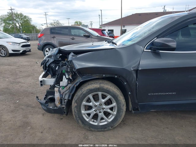 Продажа на аукционе авто 2017 Jeep Cherokee Latitude 4x4, vin: 1C4PJMCS9HW524787, номер лота: 45087161