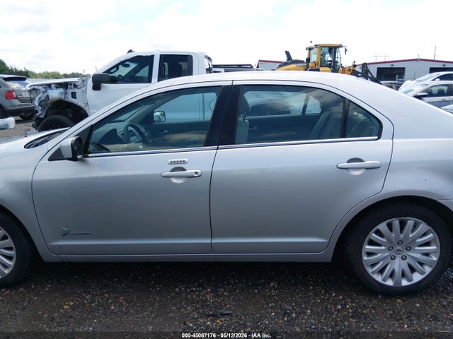 2012 Ford Fusion Hybrid მანქანა იყიდება აუქციონზე, vin: 3FADP0L37CR351551, აუქციონის ნომერი: 45087176