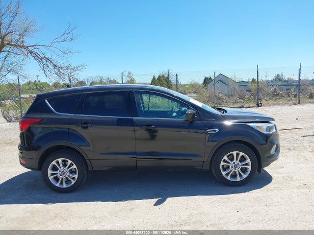45087200 :رقم المزاد ، 1FMCU9GD2KUC24795 vin ، 2019 Ford Escape Se مزاد بيع
