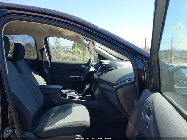 45087200 :رقم المزاد ، 1FMCU9GD2KUC24795 vin ، 2019 Ford Escape Se مزاد بيع