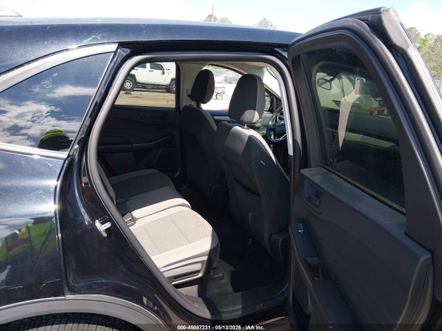 Продаж на аукціоні авто 2022 Ford Escape Se, vin: 1FMCU9G62NUB90900, номер лоту: 45087231