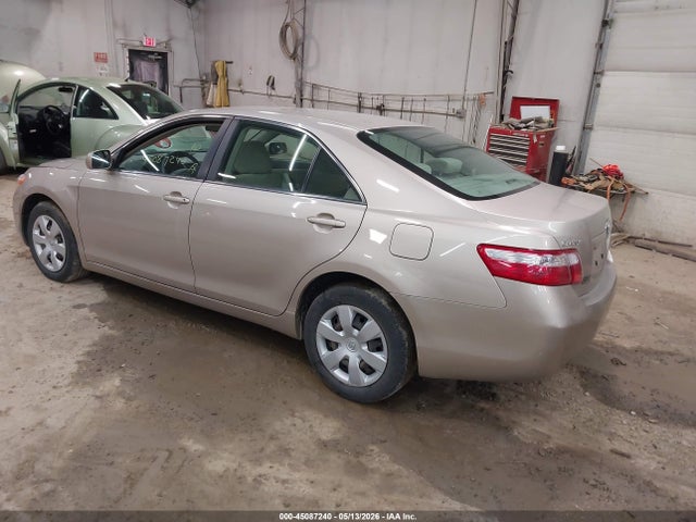 2007 Toyota Camry Le მანქანა იყიდება აუქციონზე, vin: 4T1BE46K67U671195, აუქციონის ნომერი: 45087240