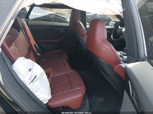 45087286 :رقم المزاد ، WA1AWBF11MD043009 vin ، 2021 Audi Sq8 Premium Plus Tfsi Quattro Tiptronic مزاد بيع