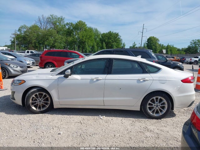 45087298 :رقم المزاد ، 3FA6P0HD4KR248032 vin ، 2019 Ford Fusion Se مزاد بيع
