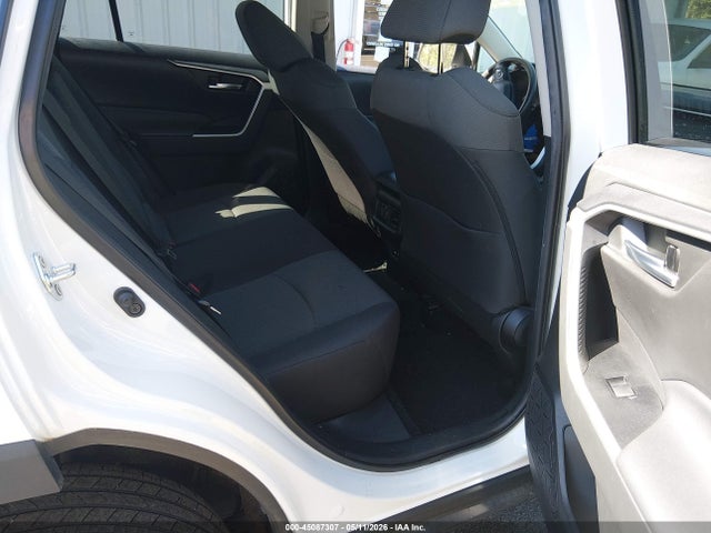 45087307 :رقم المزاد ، 2T3P1RFV5MW199681 vin ، 2021 Toyota Rav4 Xle مزاد بيع