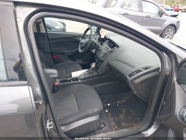Ford FOCUS SE 2017 1FADP3F2XHL265323 Image 5