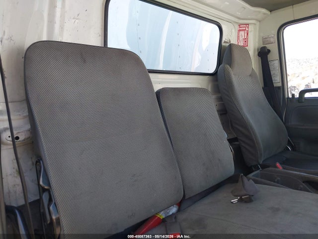 Auction sale of the 2001 Isuzu Npr, vin: 4KLC4B1R01J805194, lot number: 45087363
