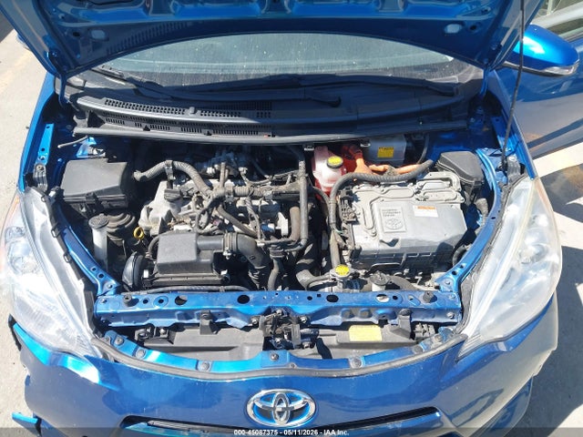 45087375 :رقم المزاد ، JTDKDTB35D1535153 vin ، 2013 Toyota Prius C One مزاد بيع