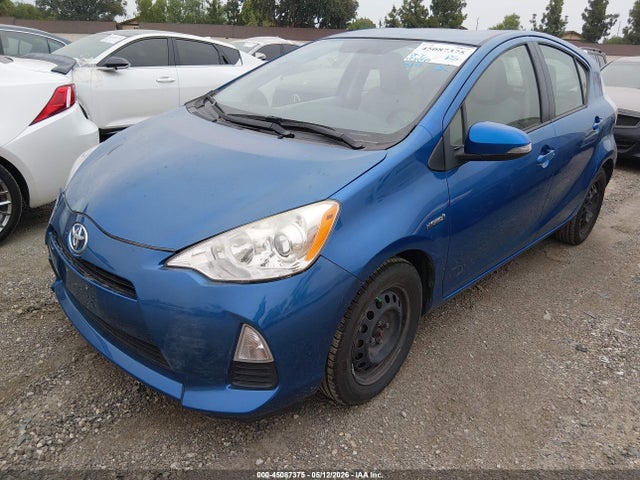 45087375 :رقم المزاد ، JTDKDTB35D1535153 vin ، 2013 Toyota Prius C One مزاد بيع