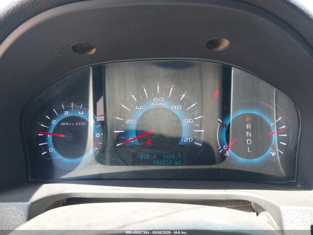 45087384 :رقم المزاد ، 3FAHP0HA7BR320520 vin ، 2011 Ford Fusion Se مزاد بيع