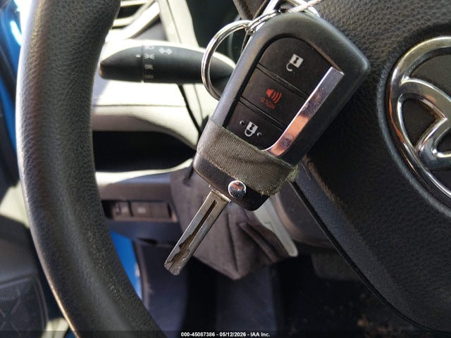 JTMLWRFV5KJ018753 Toyota Rav4 Hybrid Le