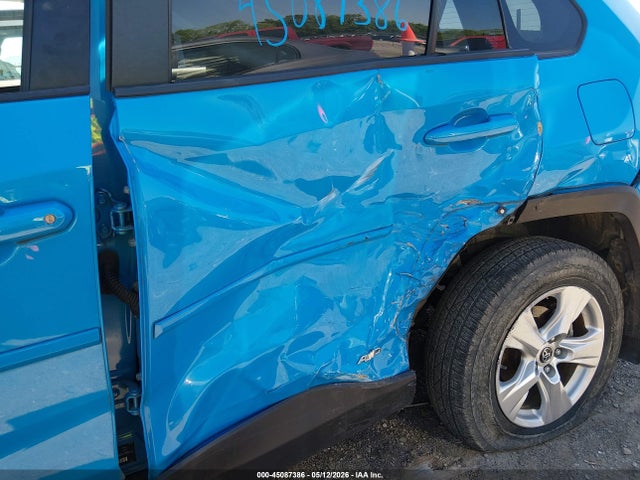 JTMLWRFV5KJ018753 Toyota Rav4 Hybrid Le