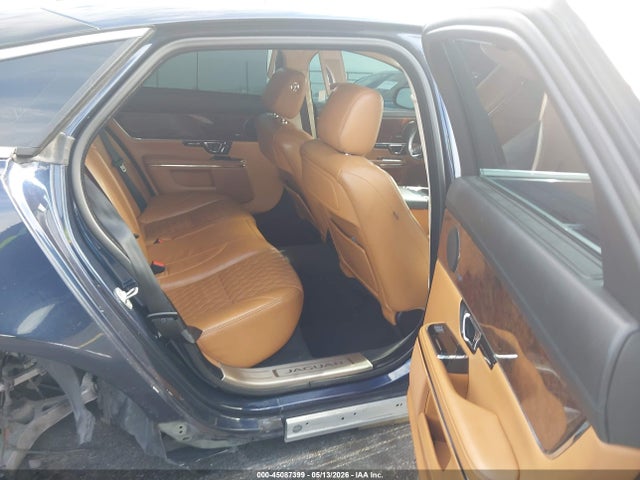 2018 Jaguar Xj Xjl Portfolio მანქანა იყიდება აუქციონზე, vin: SAJWA2G74J8W13622, აუქციონის ნომერი: 45087399