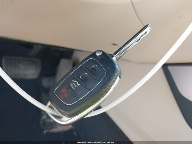 Hyundai SONATA SE 2015 5NPE24AF9FH211509 Image 11