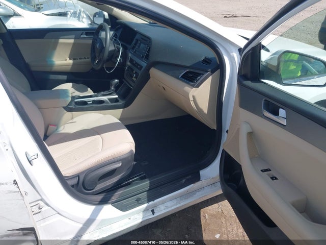 Hyundai SONATA SE 2015 5NPE24AF9FH211509 Image 5