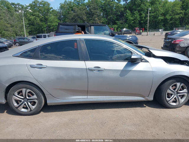 45087413 :رقم المزاد ، 19XFC2F58GE206751 vin ، 2016 Honda Civic Lx مزاد بيع