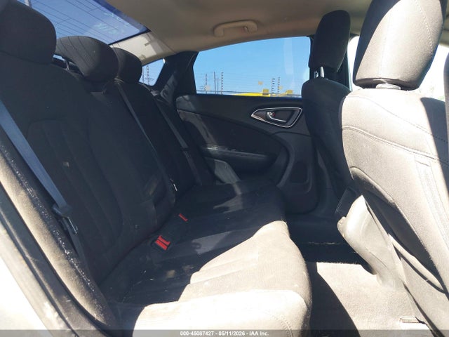 Aukcja sprzedaży 2015 Chrysler 200 Limited, vin: 1C3CCCAB3FN747727, numer aukcji: 45087427