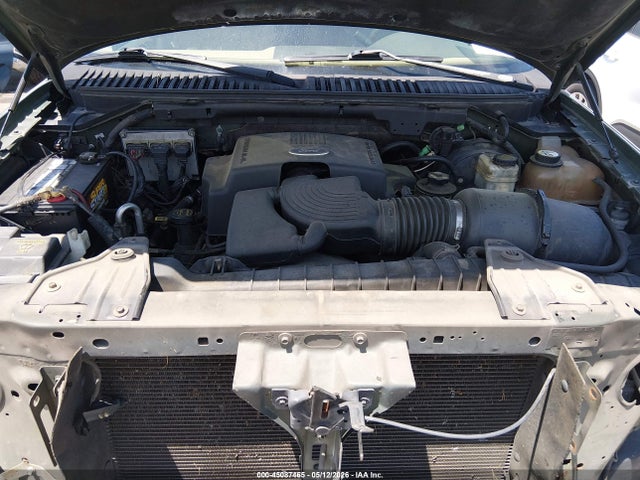 45087465 :رقم المزاد ، 1FMFU18L64LA46063 vin ، 2004 Ford Expedition Eddie Bauer مزاد بيع