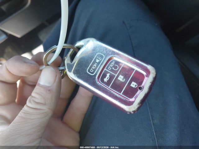 45087468 :رقم المزاد ، 5J6RW2H89JA000421 vin ، 2018 Honda Cr-v Ex-l/ex-l Navi مزاد بيع