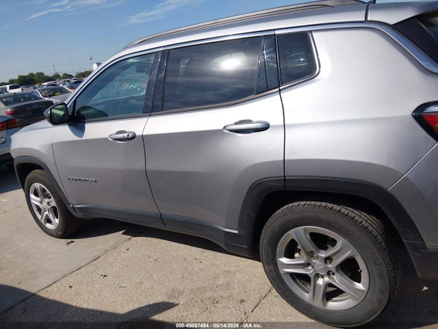 45087484 :رقم المزاد ، 3C4NJDBN1RT599140 vin ، 2024 Jeep Compass Latitude 4x4 مزاد بيع
