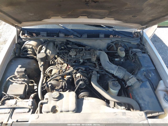 1998 Mercury Grand Marquis მანქანა იყიდება აუქციონზე, vin: 2MEFM75W8WX621709, აუქციონის ნომერი: 45087508