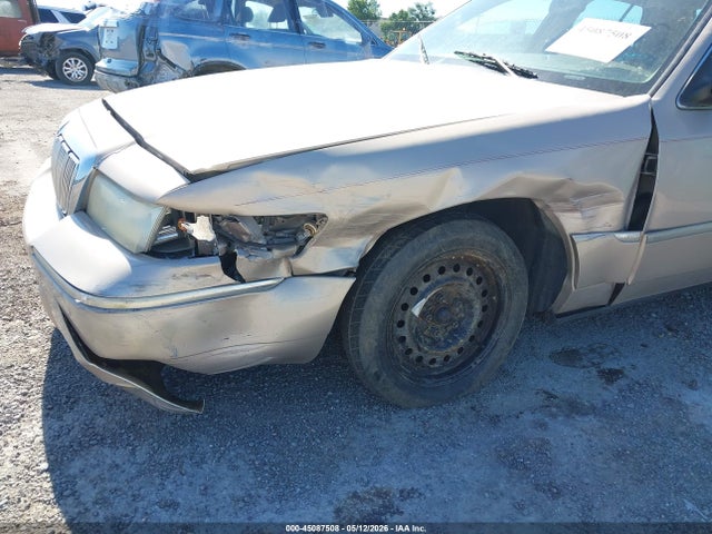 1998 Mercury Grand Marquis მანქანა იყიდება აუქციონზე, vin: 2MEFM75W8WX621709, აუქციონის ნომერი: 45087508
