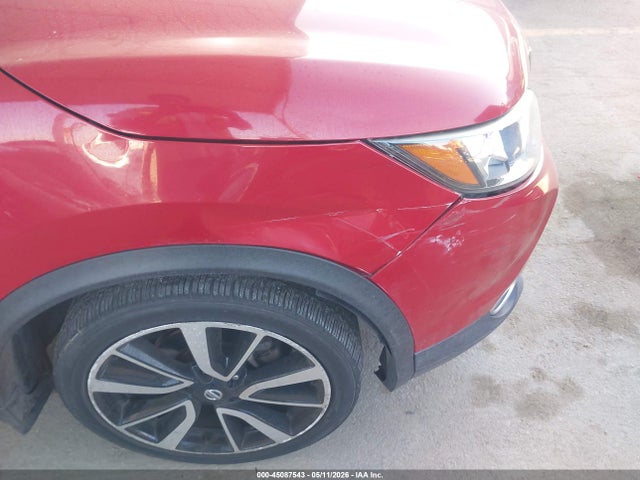 45087543 :رقم المزاد ، JN1BJ1CP3JW164607 vin ، 2018 Nissan Rogue Sport Sl مزاد بيع