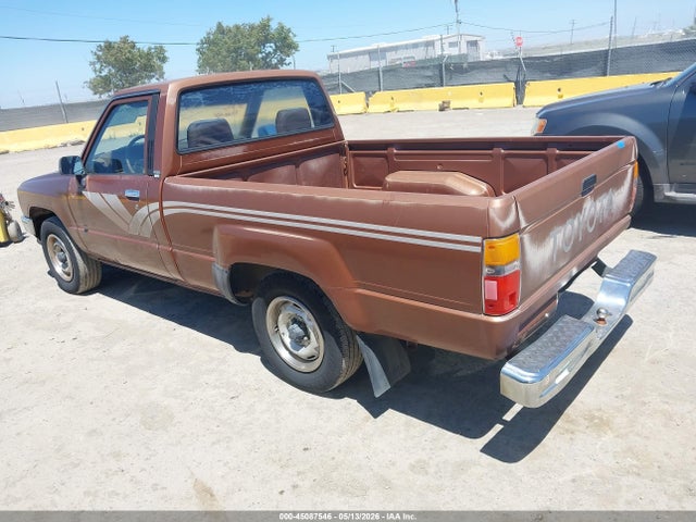 1988 Toyota Pickup 1/2 Ton Rn50 მანქანა იყიდება აუქციონზე, vin: JT4RN50A0J5168756, აუქციონის ნომერი: 45087546