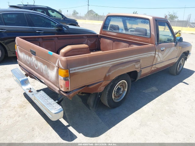 1988 Toyota Pickup 1/2 Ton Rn50 მანქანა იყიდება აუქციონზე, vin: JT4RN50A0J5168756, აუქციონის ნომერი: 45087546