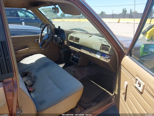 1988 Toyota Pickup 1/2 Ton Rn50 მანქანა იყიდება აუქციონზე, vin: JT4RN50A0J5168756, აუქციონის ნომერი: 45087546