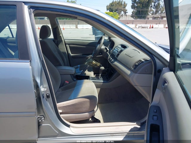 2006 Toyota Camry Le მანქანა იყიდება აუქციონზე, vin: JTDBE32K263058693, აუქციონის ნომერი: 45087550