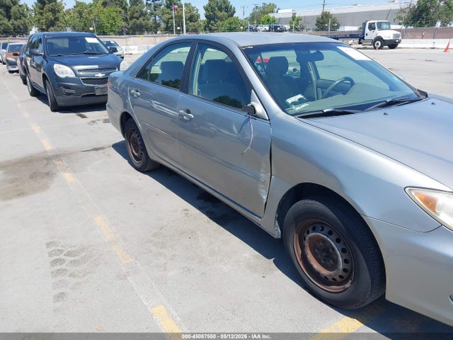 2006 Toyota Camry Le მანქანა იყიდება აუქციონზე, vin: JTDBE32K263058693, აუქციონის ნომერი: 45087550