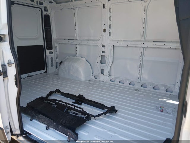 Продажа на аукционе авто 2026 Ram Promaster 2500 Tradesman Low Roof 136 Wb W/pass Seat, vin: 3C6LRVVG7TE174902, номер лота: 45087552