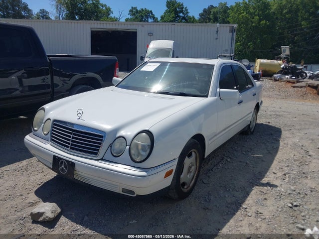 1999 Mercedes-benz E 430 მანქანა იყიდება აუქციონზე, vin: WDBJF70H7XA924682, აუქციონის ნომერი: 45087565
