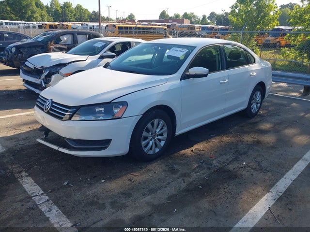 Продажа на аукционе авто 2013 Volkswagen Passat 2.5l S, vin: 1VWAP7A35DC051951, номер лота: 45087580