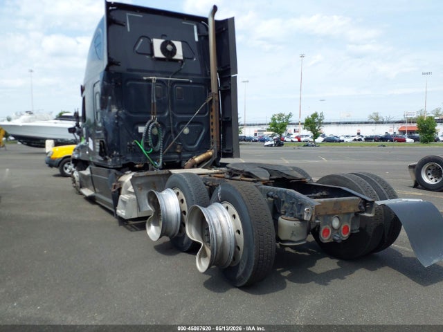 2016 Freightliner Cascadia 125 მანქანა იყიდება აუქციონზე, vin: 3AKJGLD65GSHD1513, აუქციონის ნომერი: 45087620