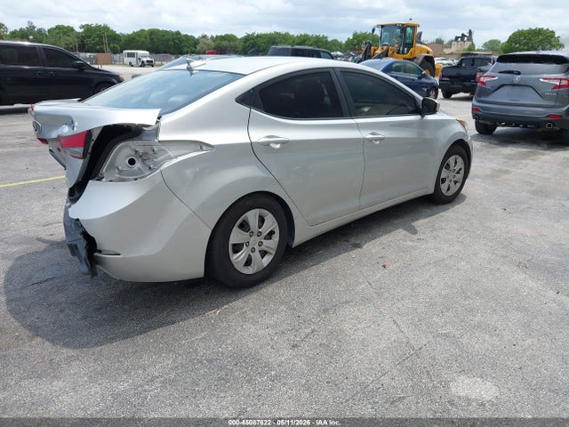 45087622 :رقم المزاد ، 5NPDH4AE4GH696693 vin ، 2016 Hyundai Elantra Se مزاد بيع