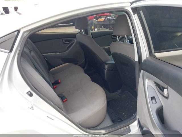 45087622 :رقم المزاد ، 5NPDH4AE4GH696693 vin ، 2016 Hyundai Elantra Se مزاد بيع