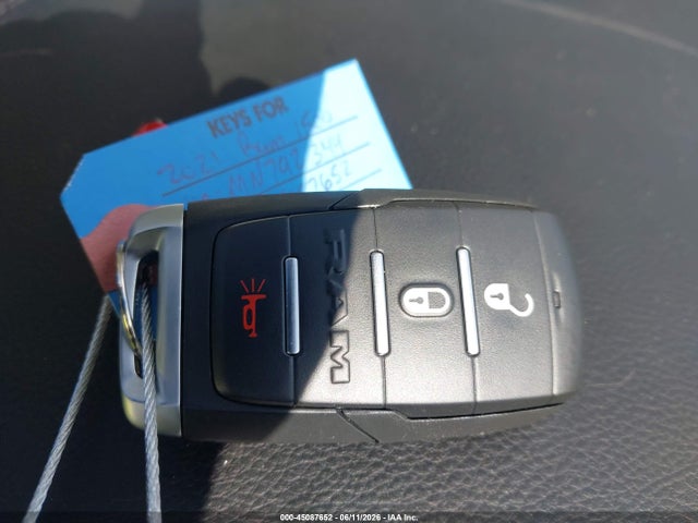 Продаж на аукціоні авто 2021 Ram 1500, vin: 1C6RRFBG8MN792344, номер лоту: 45087652