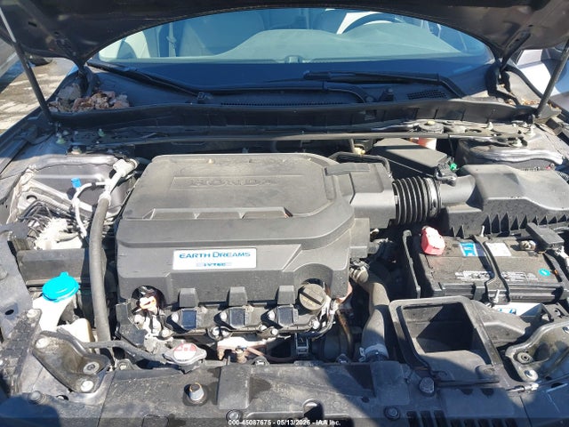 45087675 :رقم المزاد ، 1HGCR3F84GA004611 vin ، 2016 Honda Accord Ex-l V-6 مزاد بيع