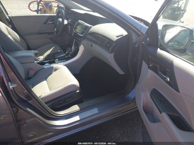 45087675 :رقم المزاد ، 1HGCR3F84GA004611 vin ، 2016 Honda Accord Ex-l V-6 مزاد بيع