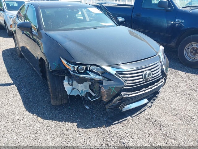 45087687 :رقم المزاد ، 58ABK1GG8GU004722 vin ، 2016 Lexus Es 350 مزاد بيع