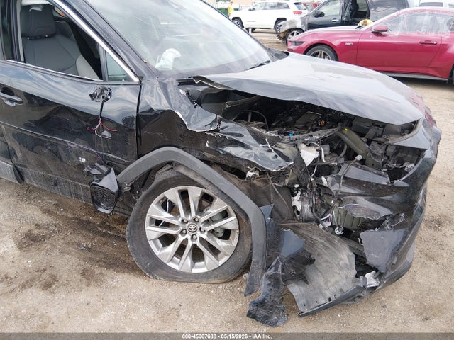 Toyota Rav4 Xle Premium 2025 2T3A1RFV8SC500755 Image 6