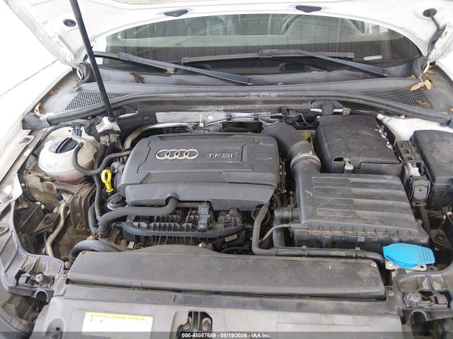 45087689 :رقم المزاد ، WAUACGFF5F1059562 vin ، 2015 Audi A3 1.8t Premium مزاد بيع