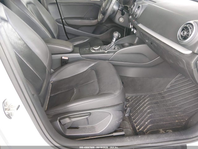 45087689 :رقم المزاد ، WAUACGFF5F1059562 vin ، 2015 Audi A3 1.8t Premium مزاد بيع