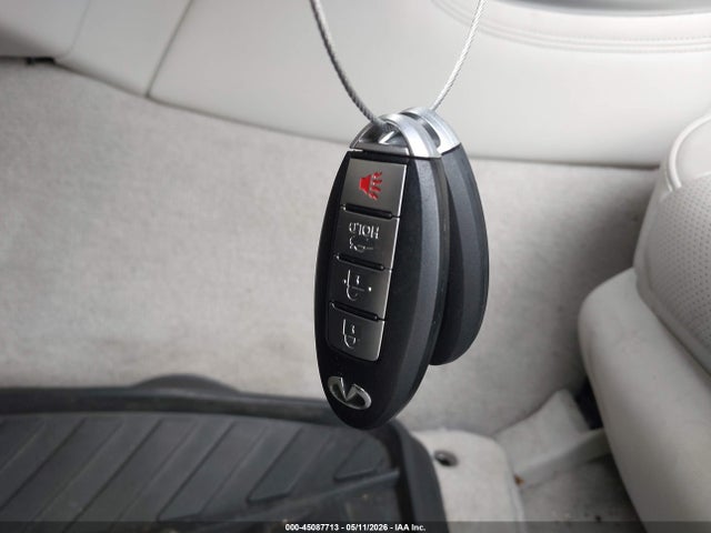 Продажа на аукционе авто 2016 Infiniti Q70l 5.6x, vin: JN1AY1PR4GM590037, номер лота: 45087713