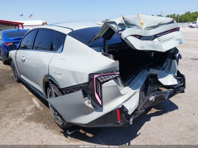 45087717 :رقم المزاد ، 3KPFW4DE5SE110901 vin ، 2025 Kia K4 Gt-line مزاد بيع